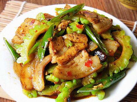 传统苦瓜回锅肉的制作方法