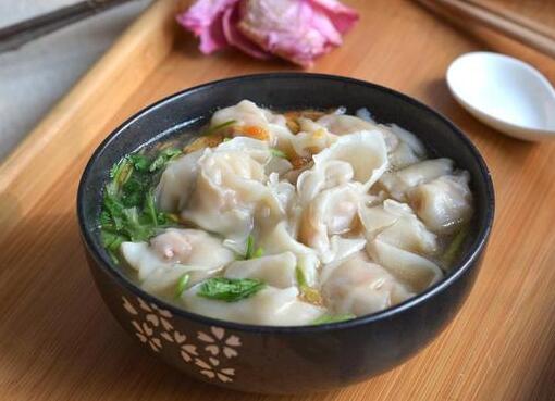 如何自制鲜肉小馄饨