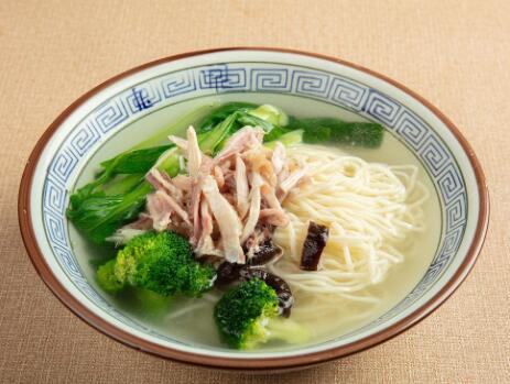 清汤肉丝面制作步骤分享