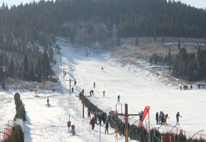 驼山滑雪场