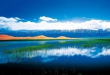 巴里坤湖