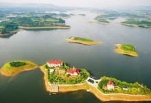 龙湖风景区