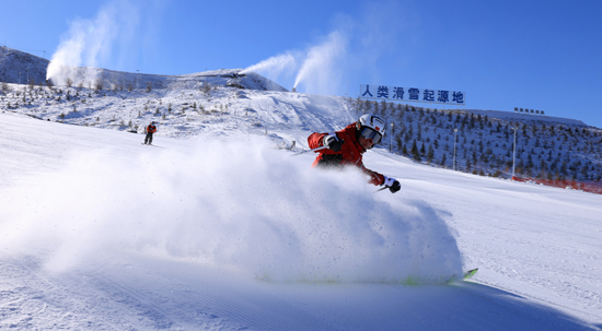 新疆阿勒泰将军山滑雪场