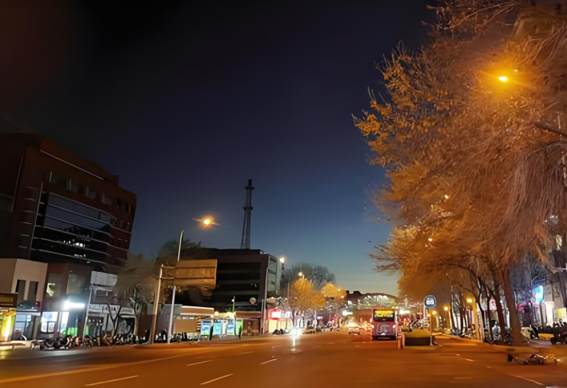 北京今晨风大天寒