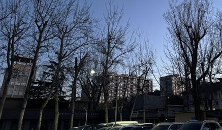 今晨，北京寒意十足