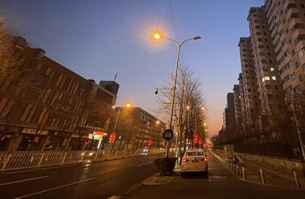 今天早晨，北京天气晴朗
