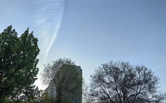 今晨，北京天气晴朗