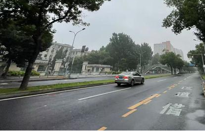 今晨，北京天气凉爽