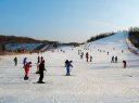 绿野山庄滑雪场