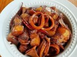 酱香浓郁的红烧鱿菇肉制作过程