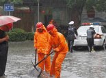 台风胚胎97W卷起大量水汽 四川迎今年以来最强暴雨天气