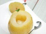 冰糖炖雪梨的做法
