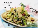 豆腐结炒黑豆芽的做法
