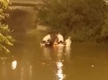 北京暴雨两人遇难救援现场曝光 事故当晚桥下水位最深处达1.75米