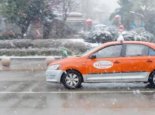 宁夏因降雪道路结冰不具备通行条件 多条高速路段及收费站交通管制