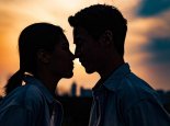 男子情人节送女友一冰箱冰墩墩 网友：果然是别人家的男朋友