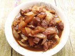 家常蜜汁洋葱烧肉制作方法