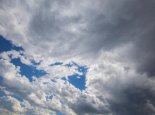 北京午后有雷雨局地伴大风冰雹 周六雨水暂歇气温回归30℃