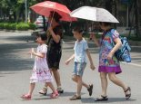 重庆多地遭遇高温热浪高达35℃ 部分地区或有暴雨天气