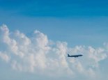 旅客回应拍摄海航空姐瑟瑟发抖照：只是提点建议罢了