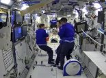 太空出差三人组在轨60天 每天一次医学询问通话