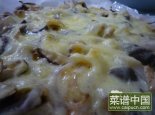 简易香菇鸡腿肉比萨的做法