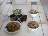 青稞面搓鱼子