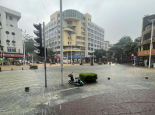 广东今天强降雨持续 南部局地有特大暴雨需注意防范次生灾害